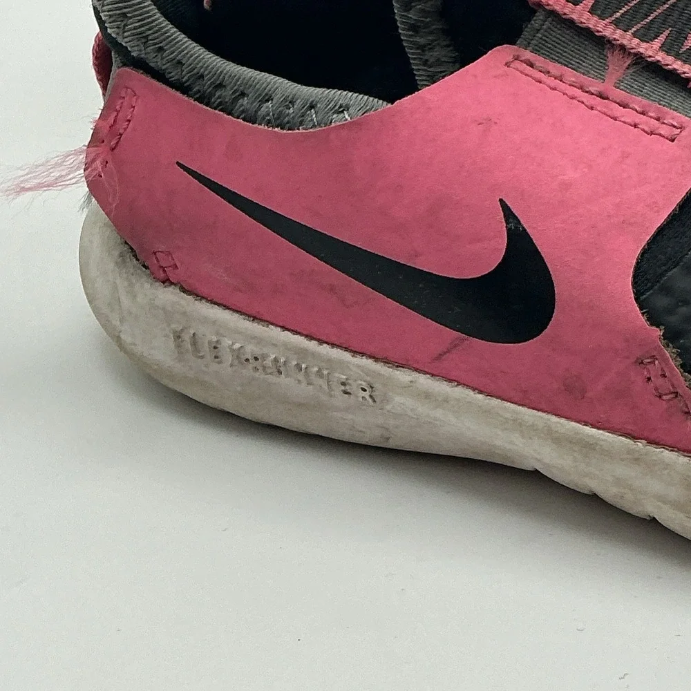 Toddler Girls 7c Nike Flex Runner Slip On Pink Black AT4665-603